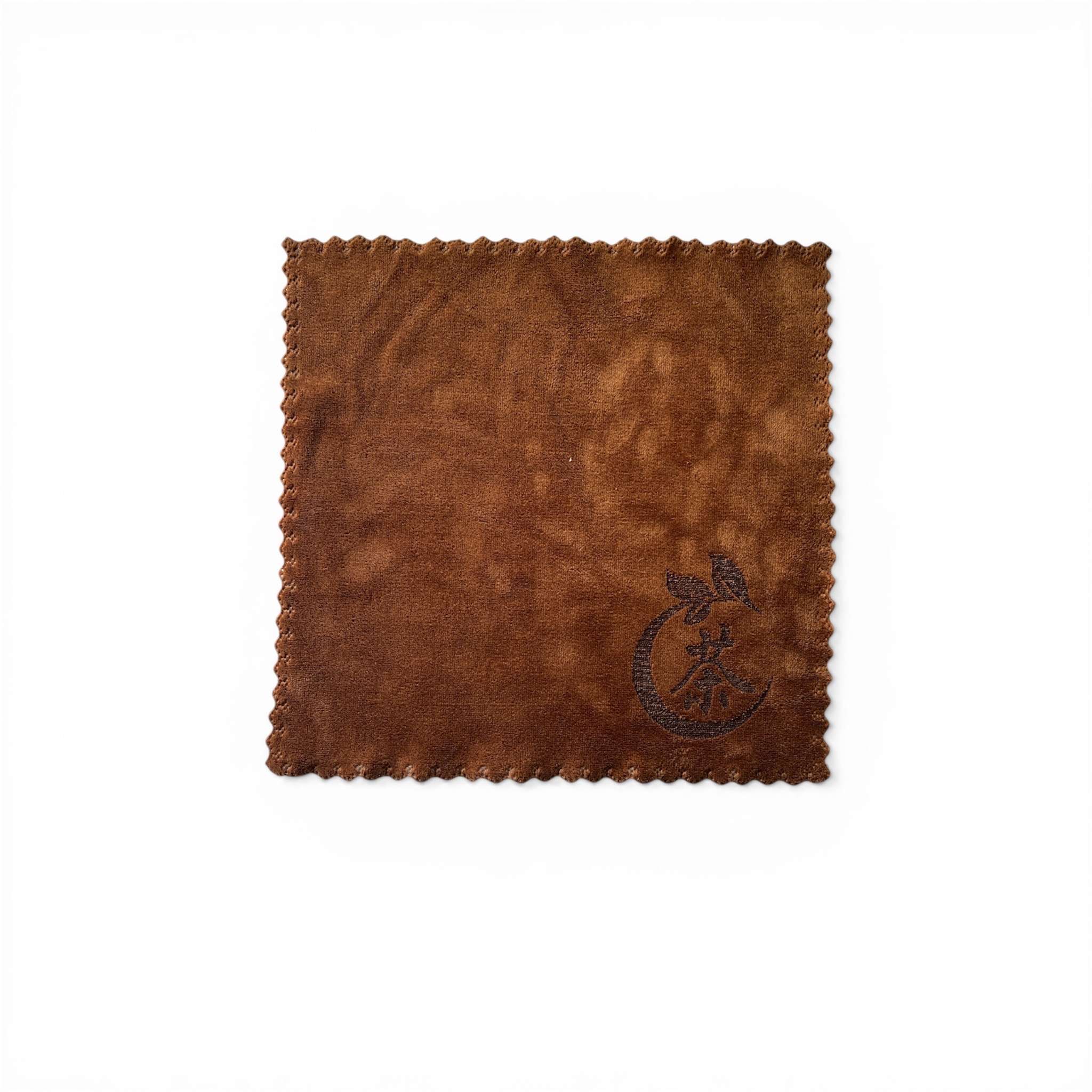 Chiffon d’entretien THÉCHA en tissu doux, accessoire pratique pour nettoyer théières, filtres et accessoires d’infusion.