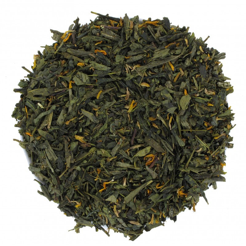 Thé vert sencha avec arôme de la pêche et pétales de fleurs séchée 